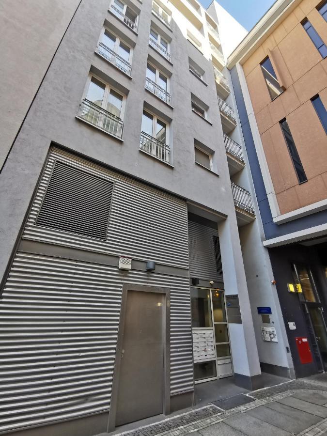 Zentrale - Ferienwohnung Am Thomaskirchhof Leipzig Exterior photo